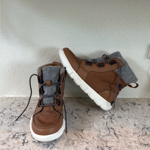 Sorel Brown and Gray Women's Boots - Picture 1 of 8